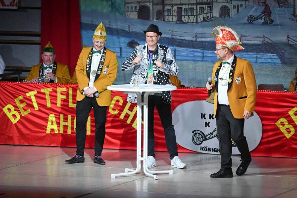  KKK - Königheimer Karneval Klub begeisterte 600-köpfiges Narrenvolk - Kampagne - 2025